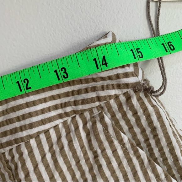 A New Day Size 4 Preppy Tan/Brown Seersucker Chino Shorts NWT - Picture 12 of 15